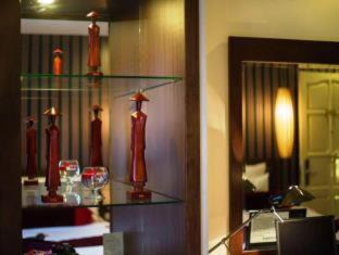 Hang Bo Hotel | Golden Art Hotel