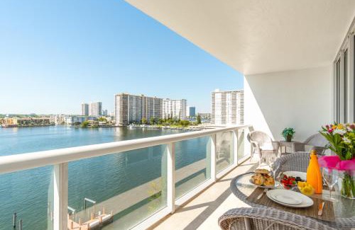 Sunny Isles Beach Apartamento | Golden Bay 808