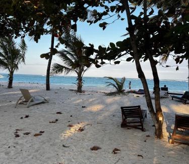 Diani Beach Apartamento | Golden Beachfront Studios Diani