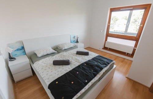 Balatonfured Apartamento | Golden Bridge Apartman and Wellness