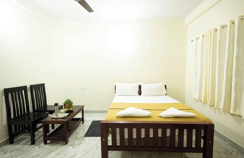 Kakabe Cabina | Golden Crest Residences