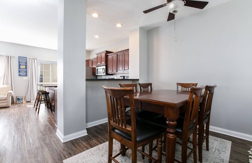 Roseland Casa | Golden Dome Getaway<>Townhome 1.5 mi To ND