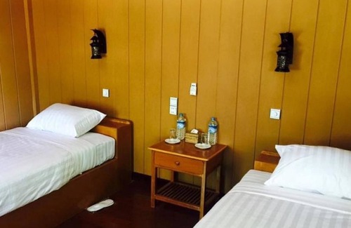 Nyaungshwe Hotel | Golden Fish Motel
