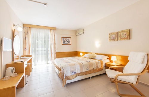 Kadnlar Denizi Mahallesi Hotel | Golden Gate Hotel