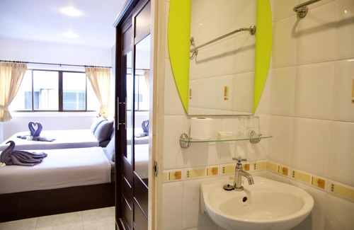 Cha-am Casa | Golden Guesthouse