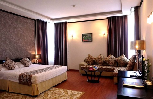 Bai Chay Hotel | Golden Halong Hotel