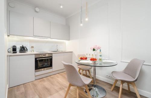 Mirow Apartamento | Golden Heart Residence - Mennica Residence - Warsaw Center