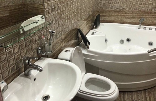 Vardenis Hotel | Golden Hotel