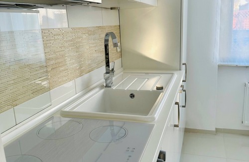 Kaiserslautern Apartamento | Golden Hour Apartment (light-flooded, stylish, modern + top location)