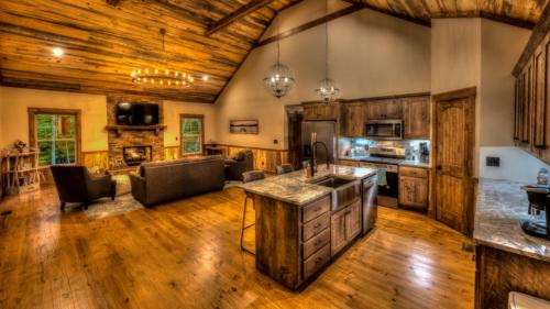 Morganton Casa | Golden Hour