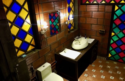 Craig Park Layout Hotel | Golden Lotus
