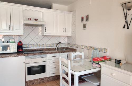 Arona Apartamento | Golden Mile Seaview Royal Garden