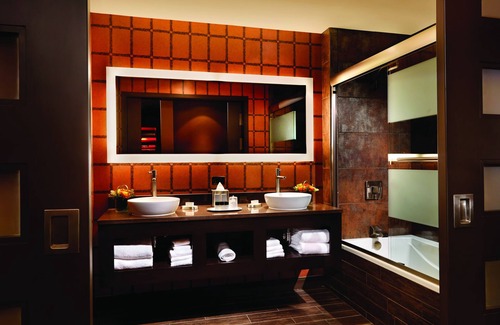 Downtown Las Vegas Complejo | Golden Nugget Las Vegas Hotel & Casino