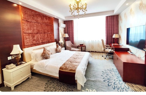 Blantyre Hotel | Golden Peacock Hotel Blantyre