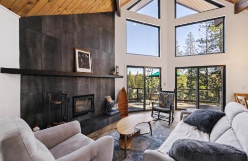 Groveland Casa | Golden Peak Cabin home
