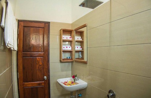 Ngapali Casa | Golden Queen Guest House