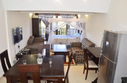 Diani Beach Apartamento | Golden Sand Resort Diani Beach- 2 Bedroom Apt