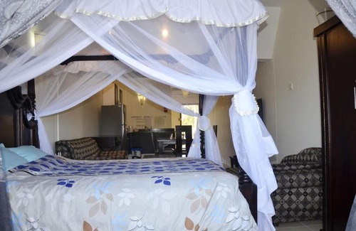 Diani Beach Apartamento | Golden Sand Resort Diani Beach- 2 Bedroom Apt