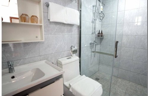 Paranaque Casa | Golden Seagulls Hotel