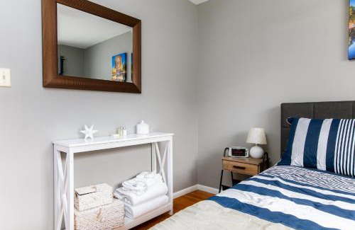 South Bend Apartamento | Golden Shamrock 3BR Home 3min to ND