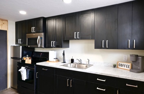 Tremonton Apartamento | Golden Spike Stable Getaway in Downtown Tremonton