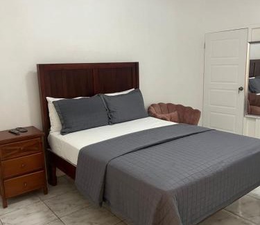 Saint Andrew Casa | Golden Spring Guest Rooms by Sebastian