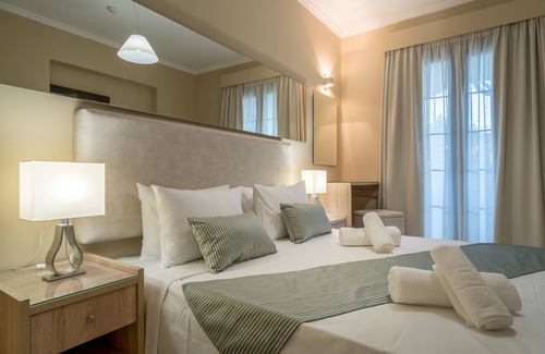 Kalamaki Hotel | Golden Sun Hotel