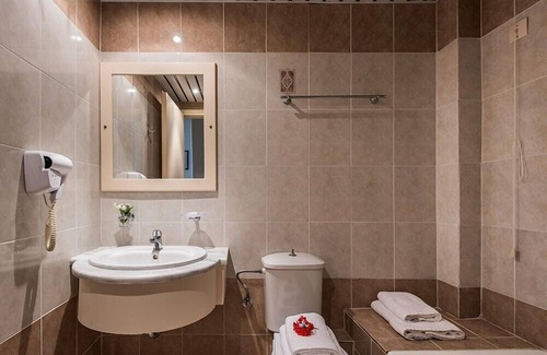 Kalamaki Hotel | Golden Sun Hotel