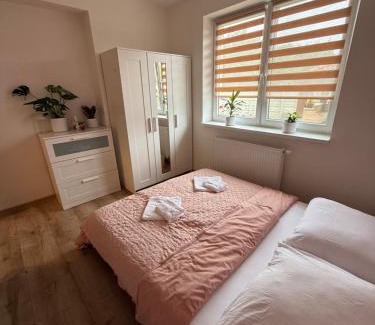 Dunajska Streda Apartamento | Golden Sunset Apartments