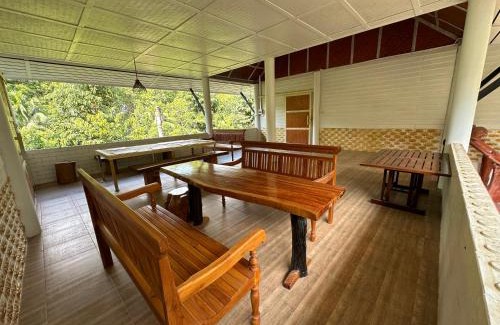 Thong Pha Phum Casa | Golden Sword with Boat