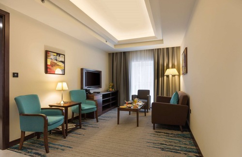 Barsha Heights Hotel | Golden Tulip Media Hotel