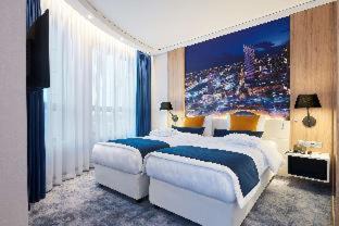 Wlochy Hotel | Golden Tulip Warsaw Airport