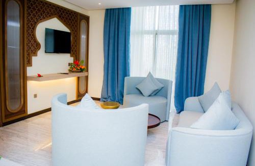 Zanzibar Town Hotel | Golden Tulip Zanzibar Airport Hotel & Spa