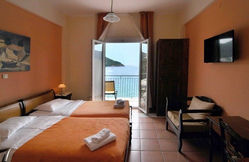 Poros Hotel | Golden View Beach Hotel