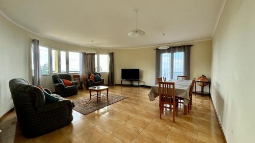 Gaula Casa | Golden View