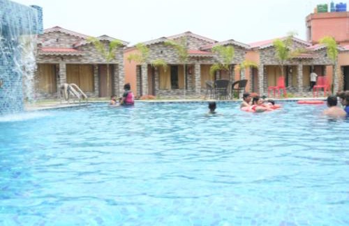 Kanthi Complejo | Golden View Resort and Restaurant