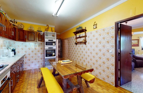 Estombar Casa | Golden Vila Estômbar