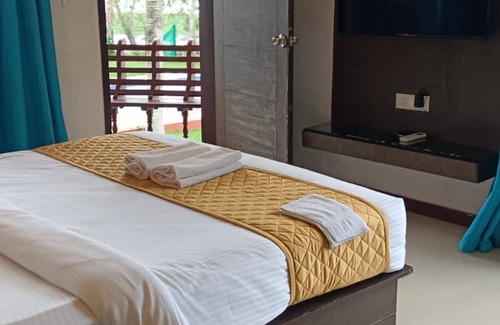 Kumarakom Complejo | Doves Goldfield Lake Resort
