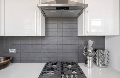 Woollahra Apartamento | Goldie Grand An Art Deco Gem at Centennial Park