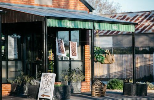 Kyneton Casa | Goldies on Piper Kyneton
