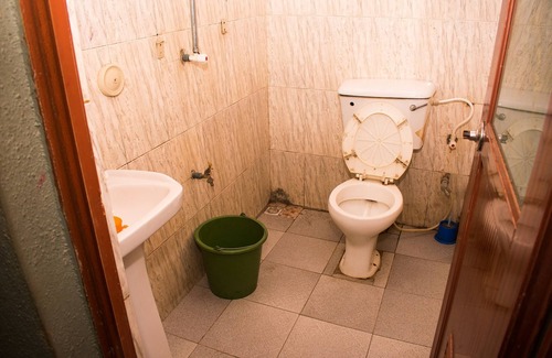 Ikotun Hotel | Goldlux Hotel