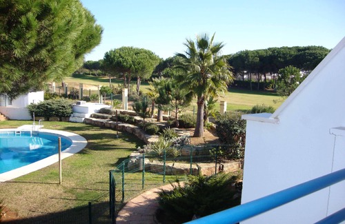 El Portil Casa | Golf y playa. Casa con vistas al campo de golf 750m playa Nuevo Portil