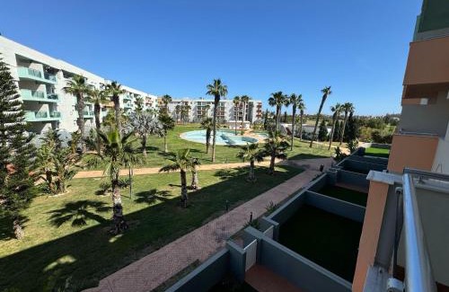 Almerimar Apartamento | Golf and Sea Oasis