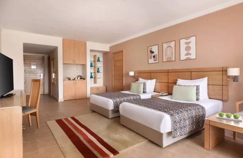 Ain Sokhna Hotel | Golf & Beach Dream Stay Near Red Sea & Marina l 2 Pool-view Rooms w/Spa Access