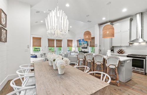 Hammocks of Seagrove Casa | Golf Cart - 2 Community Pools - Close to Seaside