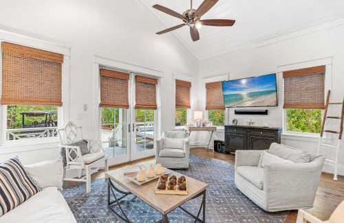 Hammocks of Seagrove Casa | Golf Cart - 2 Community Pools - Close to Seaside