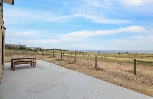 San Remo Casa | Golf Club Seaside Serenity by Ready Set Stay