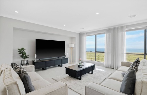 San Remo Casa | Golf Club Seaside Serenity by Ready Set Stay