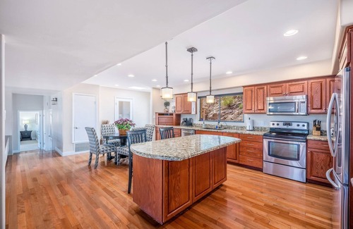 Moon Valley Casa | Coral Gables Mountain Estate / Comunidad de golf