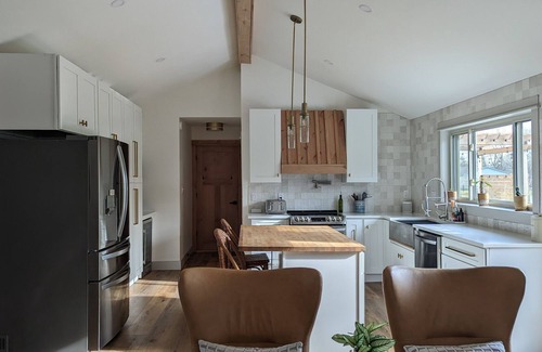 Carmel Casa | Golf Course Home in Carmel- Close to Zionsville and Indianapolis too!